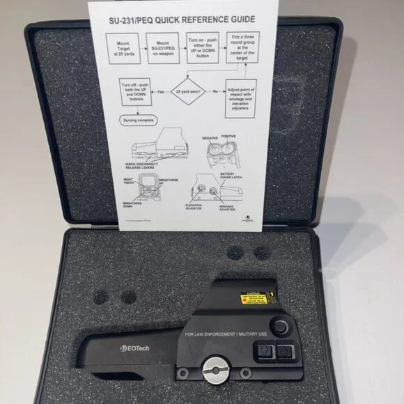 EOTech 557.AR223 Holographic Sight – Excellent Condition – Box & Manual Included - Picture 1 of 8